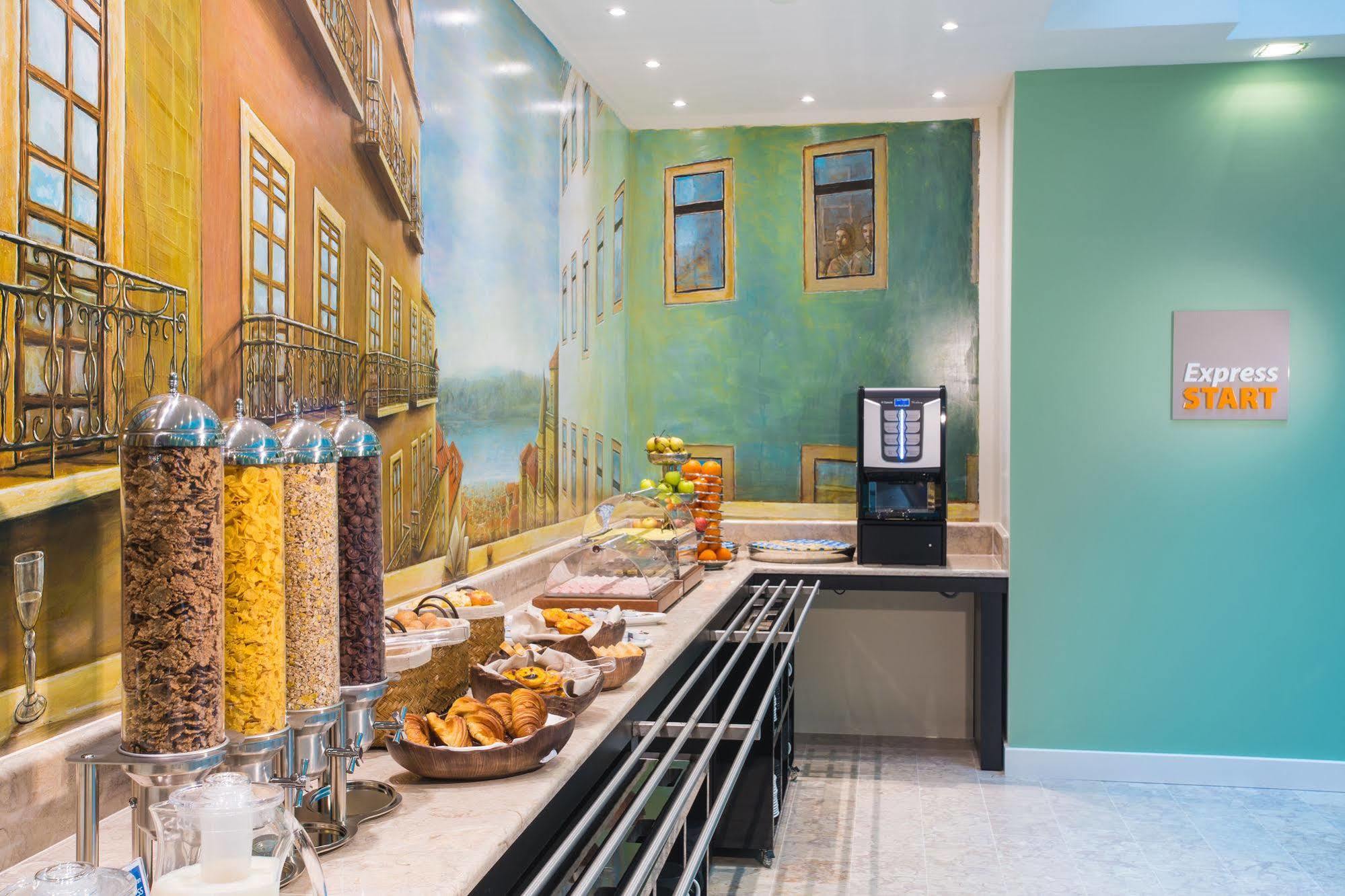 Holiday Inn Express Lisboa - Av. Liberdade By Ihg Exterior foto
